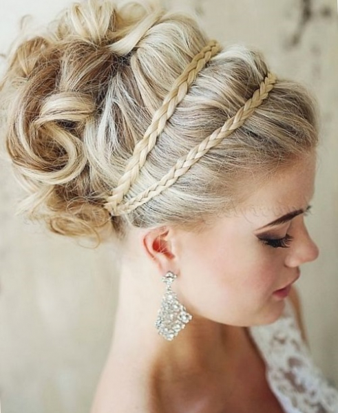 Вечерняя прическа на длинные волосы своими руками - фото