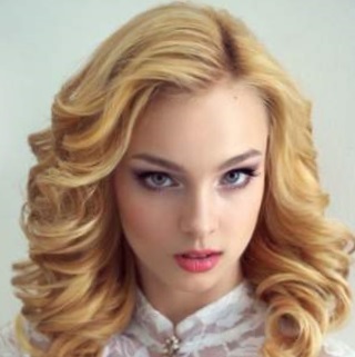 Длинные, средние и короткие прически для женщин 2022 года