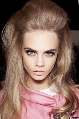 Длинные, средние и короткие прически для женщин 2022 года